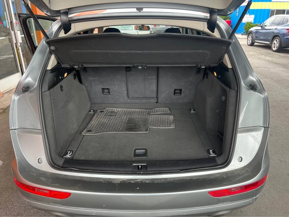 2010 Audi 8R Q5 - Image 7 of 19