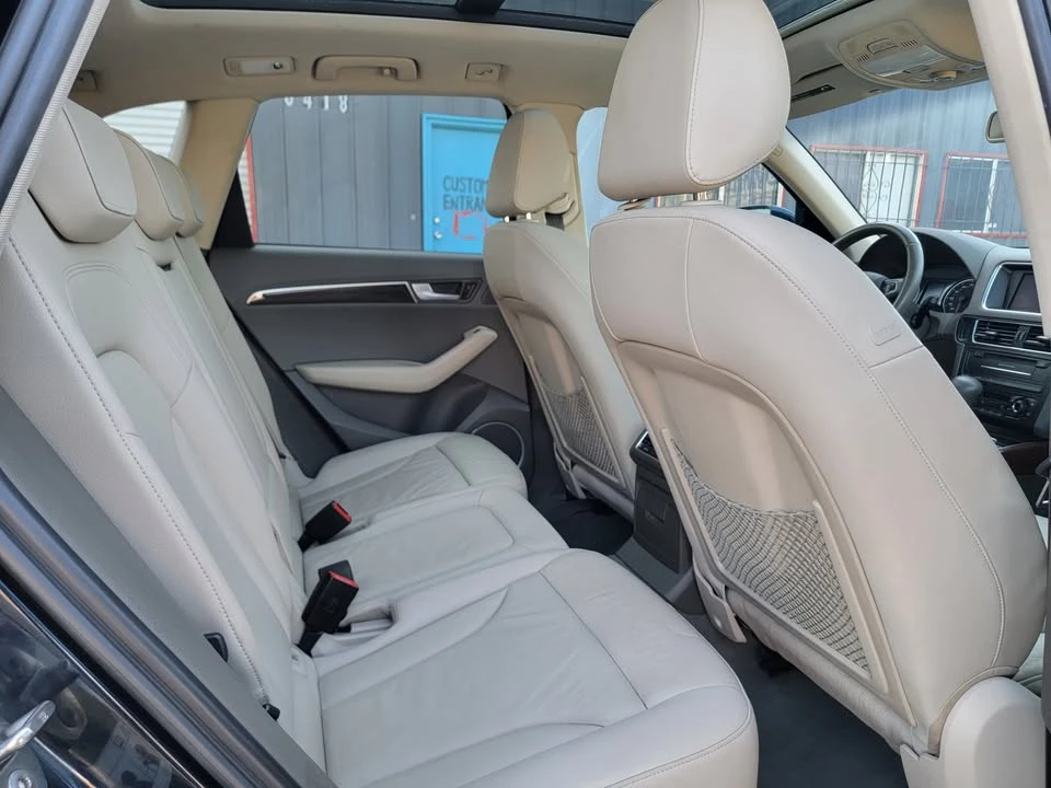 2010 Audi 8R Q5 - Image 12 of 17