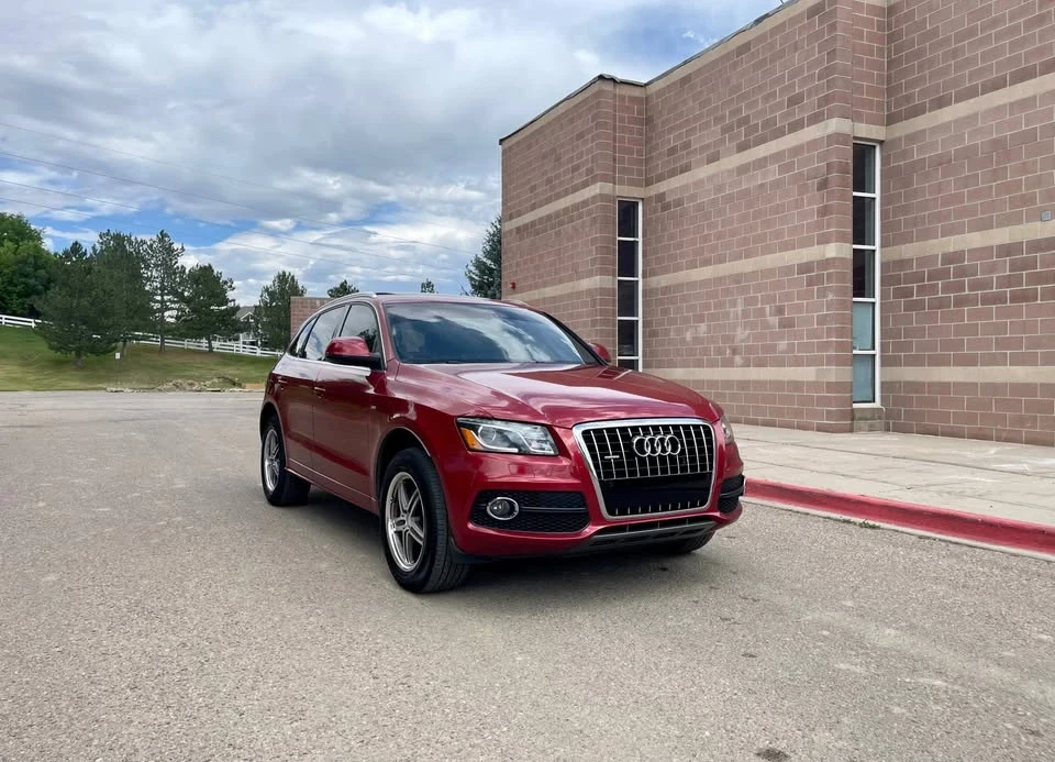 2010 Audi 8R Q5 - Image 2 of 17