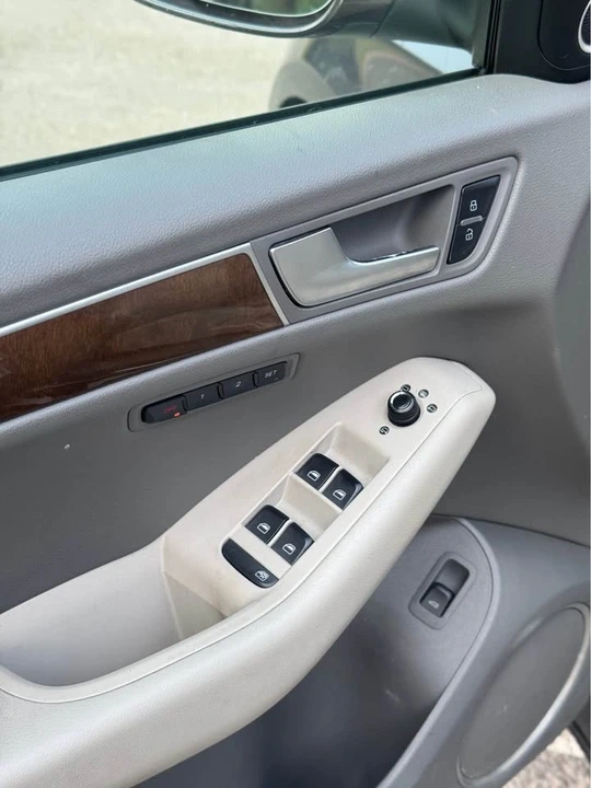 2010 Audi 8R Q5 - Image 16 of 19
