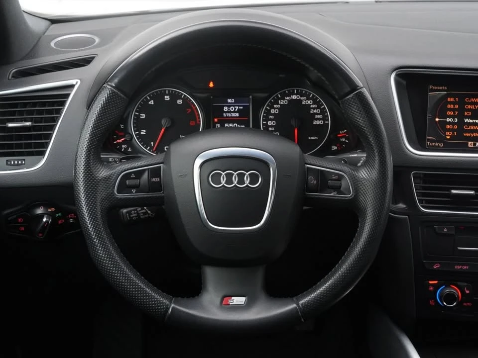2010 Audi 8R Q5 - Image 10 of 20