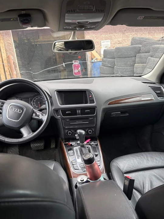 2010 Audi 8R Q5 - Image 8 of 8
