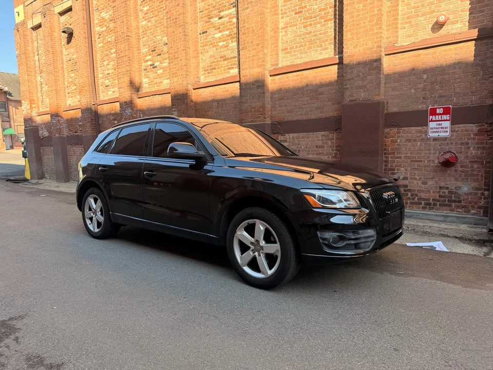 2010 Audi 8R Q5 - Image 3 of 14