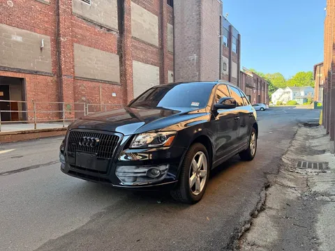 2010 Audi Q5 Premium Plus