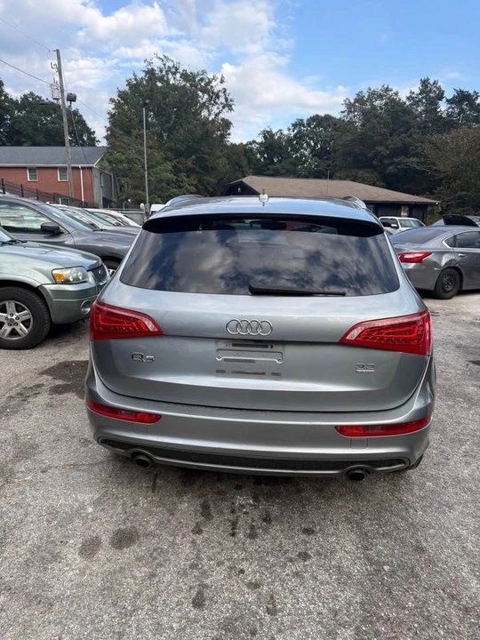 2010 Audi 8R Q5 - Image 2 of 10