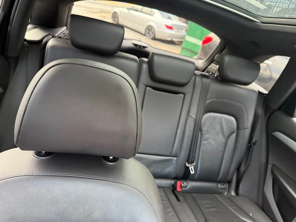 2010 Audi 8R Q5 - Image 7 of 10