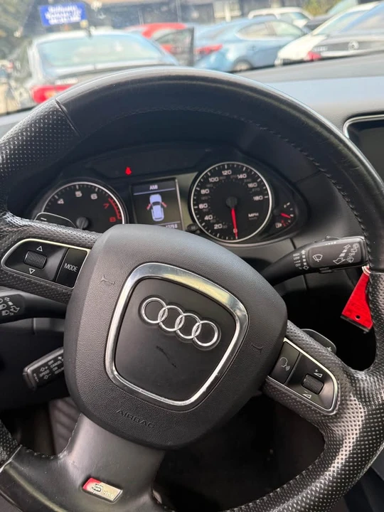 2010 Audi 8R Q5 - Image 5 of 10