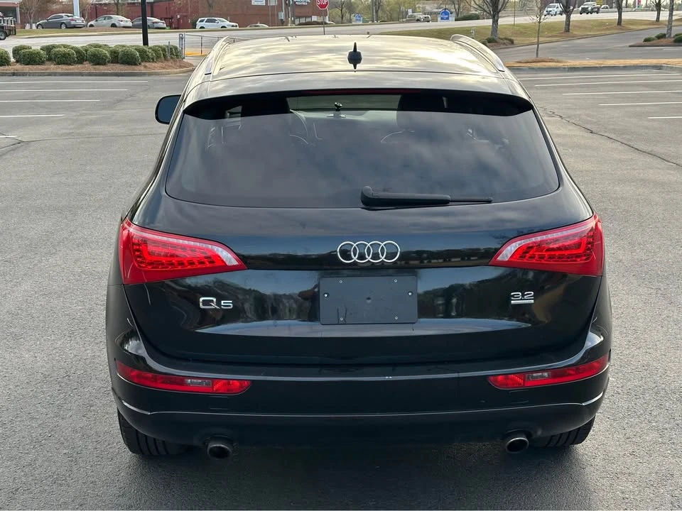 2010 Audi 8R Q5 - Image 8 of 20