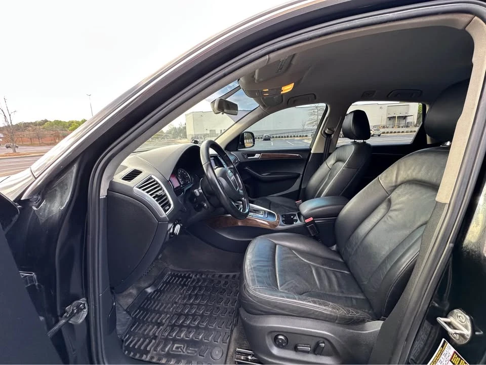 2010 Audi 8R Q5 - Image 12 of 20