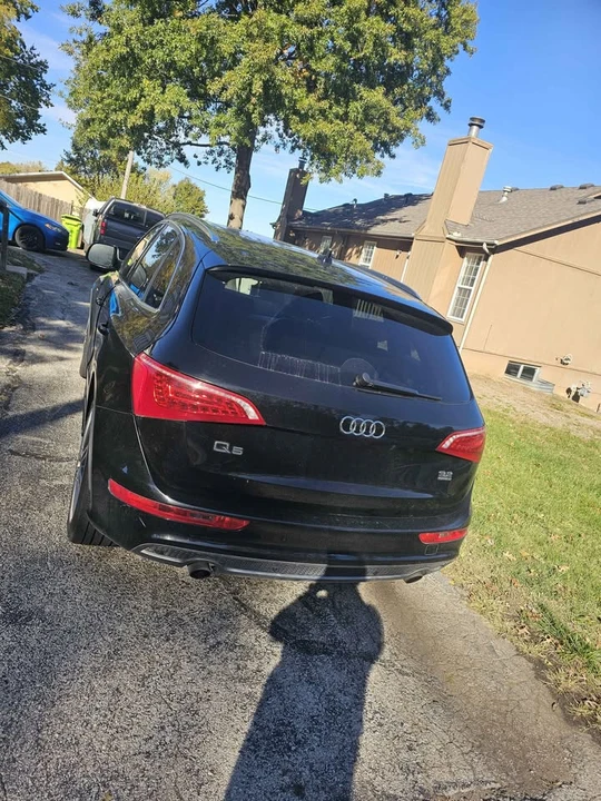 2010 Audi 8R Q5 - Image 5 of 16