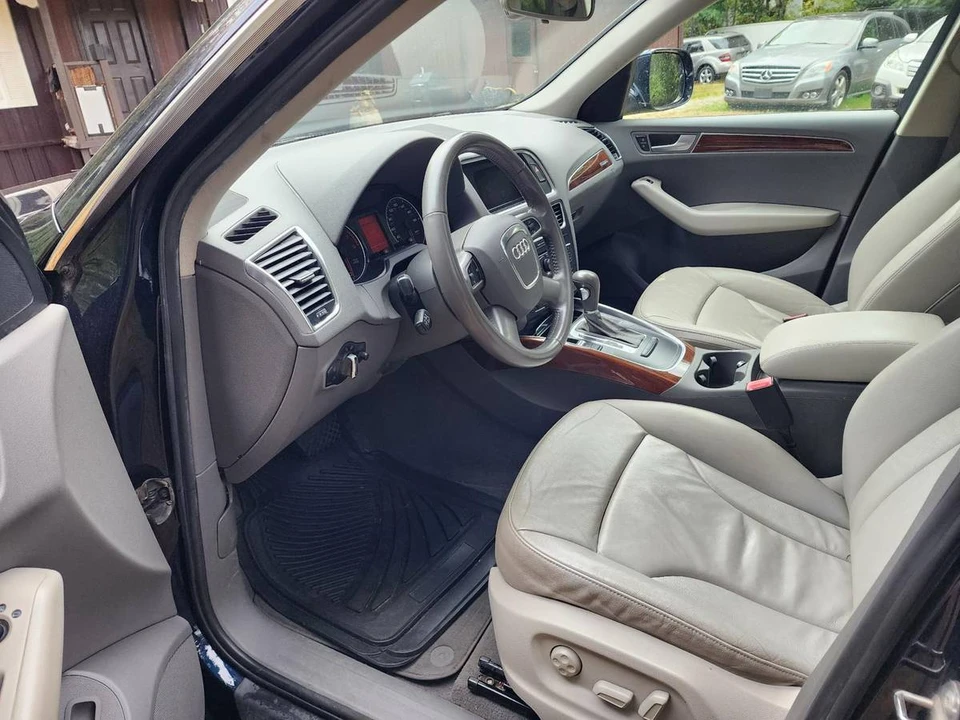 2010 Audi 8R Q5 - Image 6 of 9