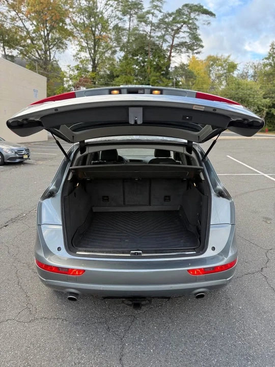 2010 Audi 8R Q5 - Image 9 of 20