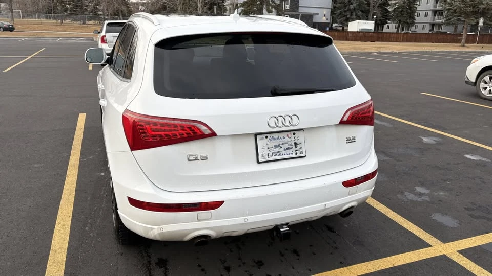 2010 Audi 8R Q5 - Image 10 of 10