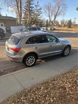 2010 Audi Q5 Premium Plus