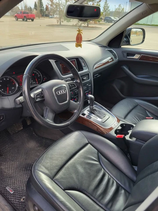 2010 Audi 8R Q5 - Image 10 of 18