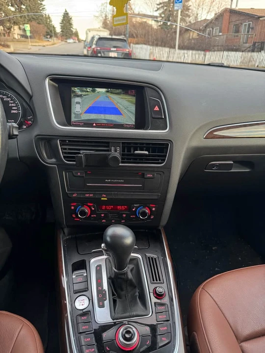 2010 Audi 8R Q5 - Image 10 of 12