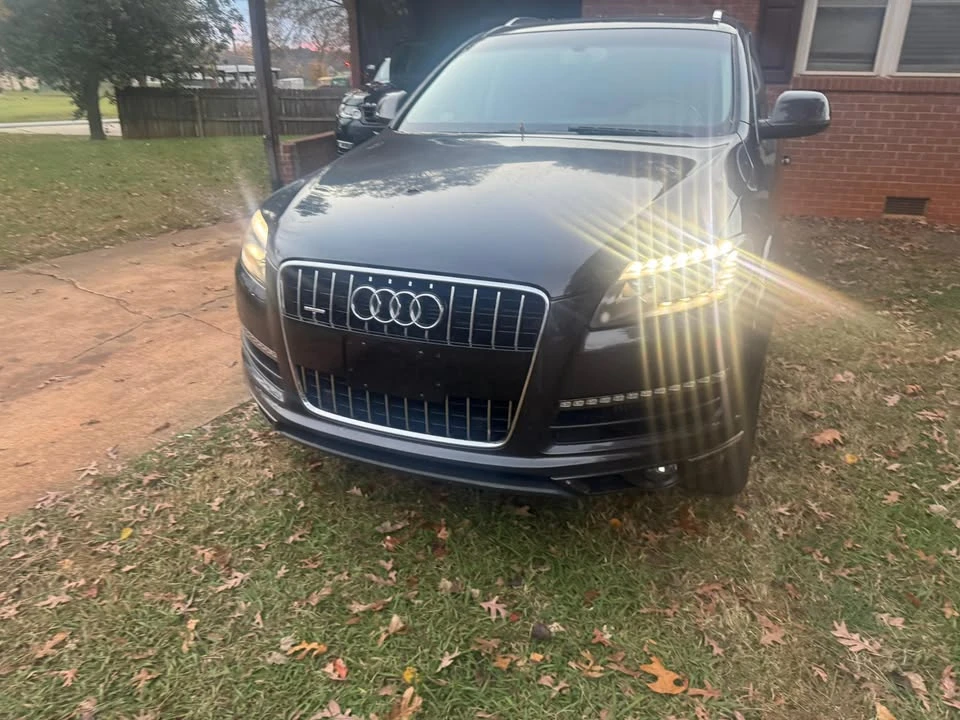 2010 Audi 4L Q7 - Image 2 of 3
