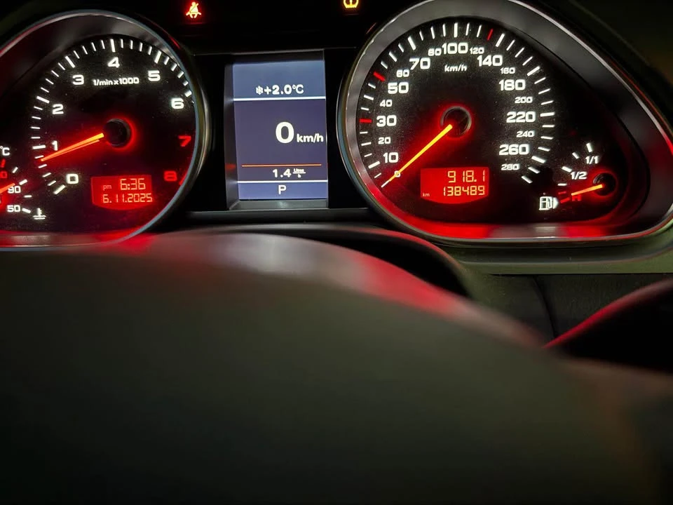 2010 Audi 4L Q7 - Image 2 of 8