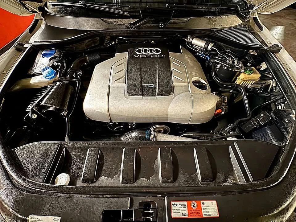 2010 Audi 4L Q7 - Image 2 of 20