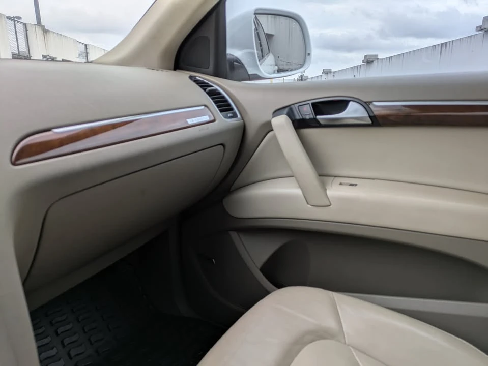 2010 Audi 4L Q7 - Image 8 of 14