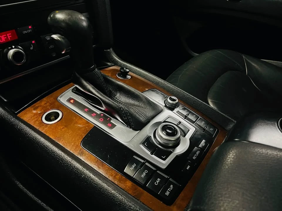 2010 Audi 4L Q7 - Image 16 of 20