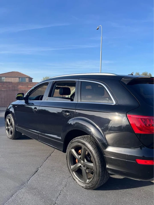 2010 Audi 4L Q7 - Image 2 of 13