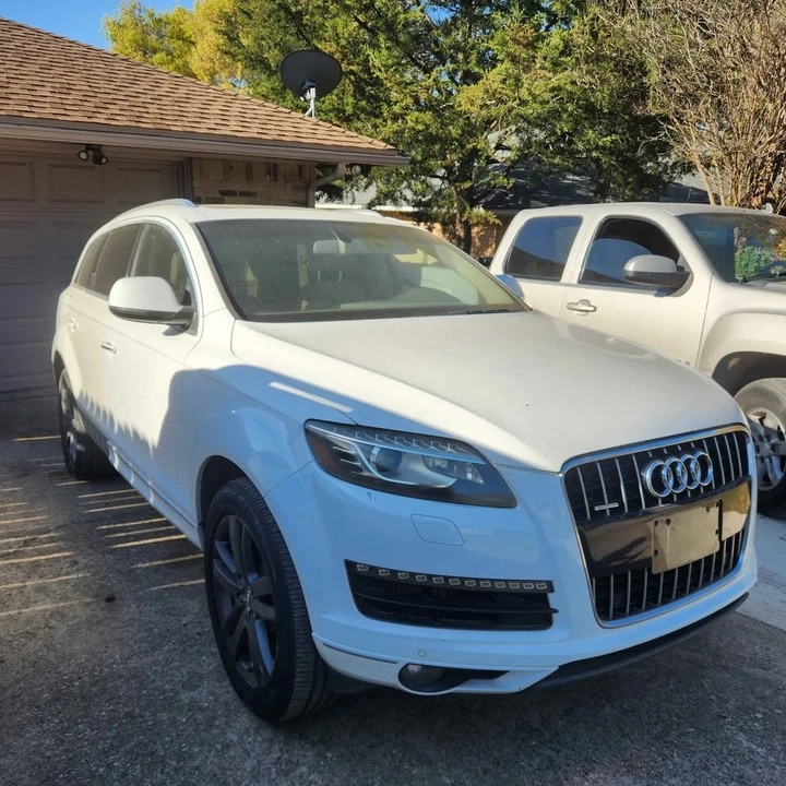 2010 Audi 4L Q7 - Image 2 of 8