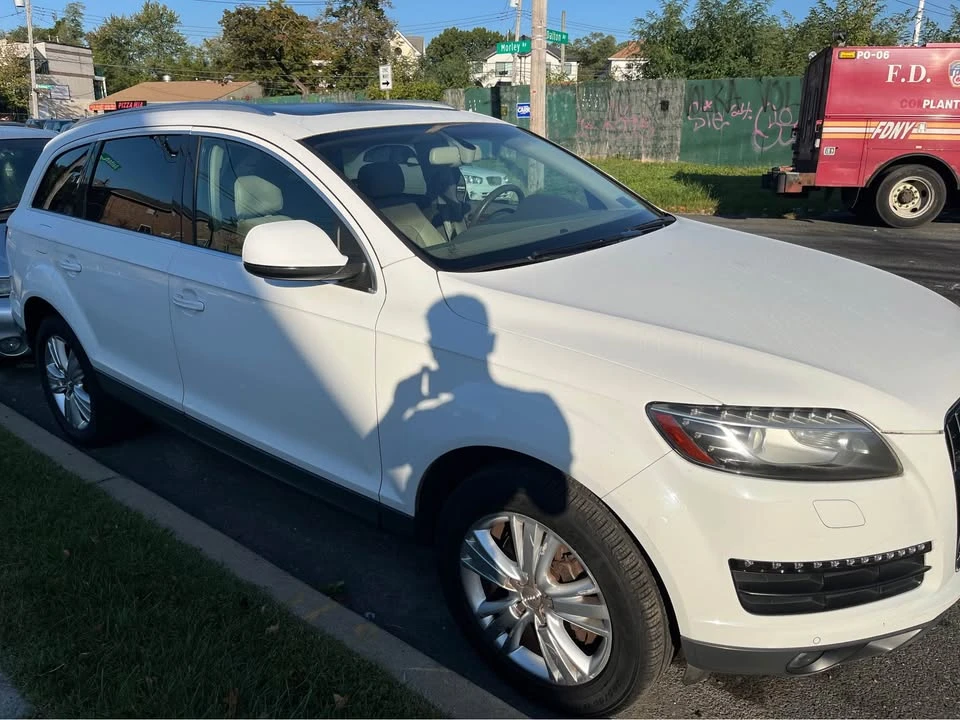 2010 Audi 4L Q7 - Image 2 of 2