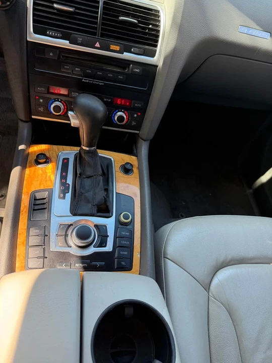 2010 Audi 4L Q7 - Image 6 of 10
