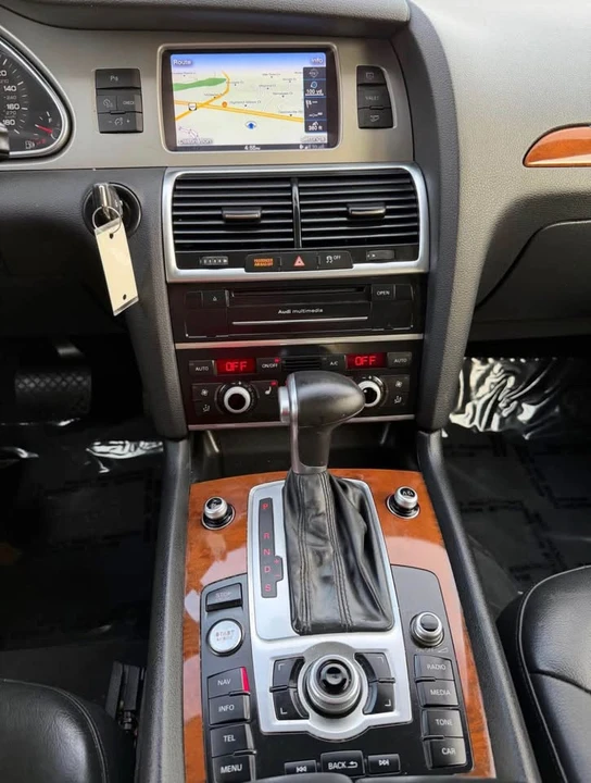 2010 Audi 4L Q7 - Image 12 of 13