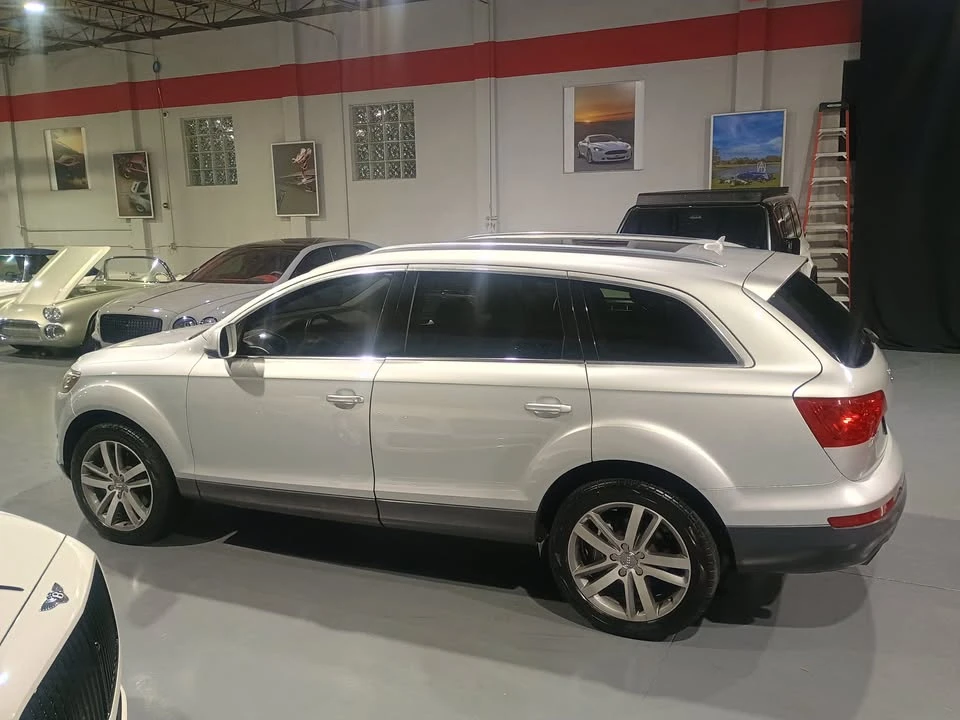 2010 Audi 4L Q7 - Image 2 of 20