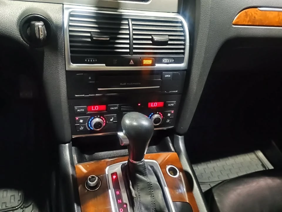 2010 Audi 4L Q7 - Image 11 of 20