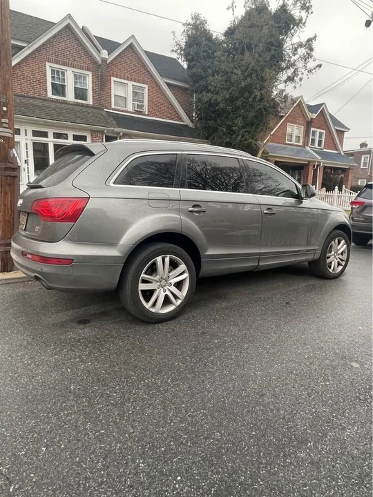 2010 Audi 4L Q7 - Image 2 of 6