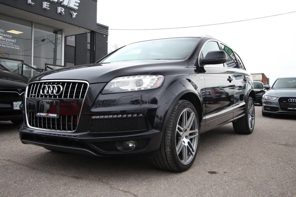 2010 Audi 4L Q7 - Image 2 of 17