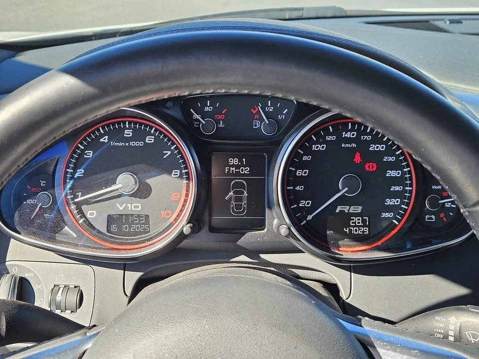 2010 Audi 42 R8 - Image 12 of 20