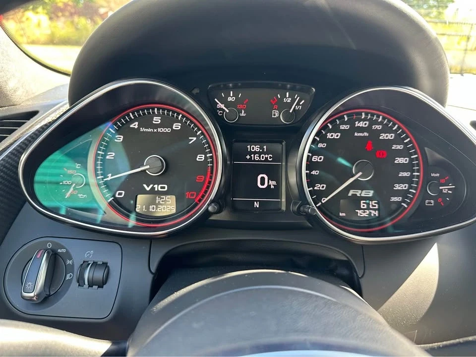 2010 Audi 42 R8 - Image 9 of 11