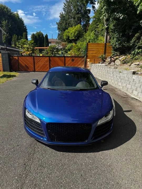 2010 Audi 42 R8 - Image 2 of 11