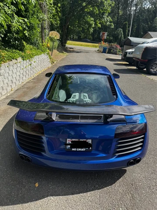 2010 Audi 42 R8 - Image 5 of 11