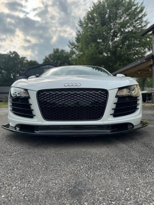 2010 Audi 42 R8 - Image 5 of 17