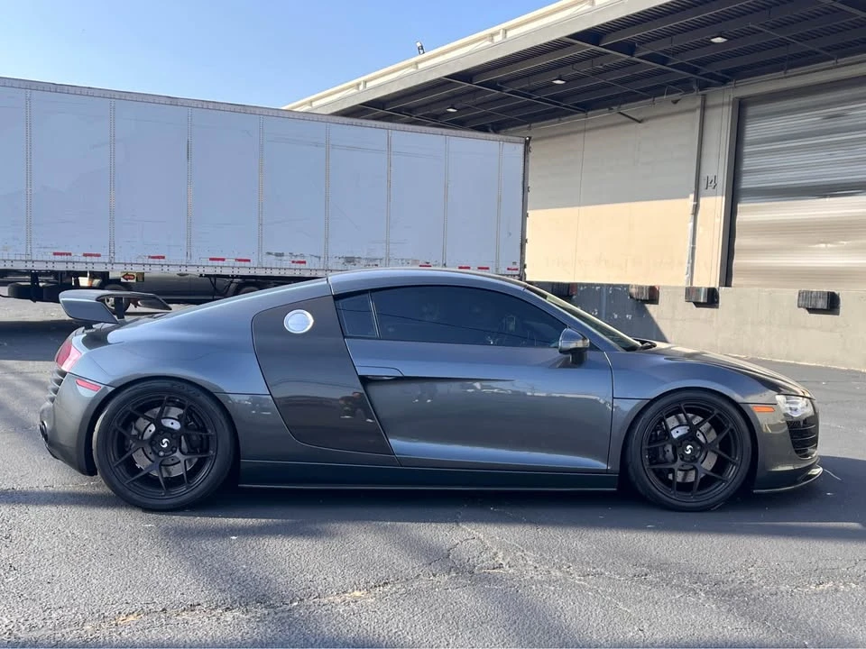 2010 Audi 42 R8 - Image 7 of 19