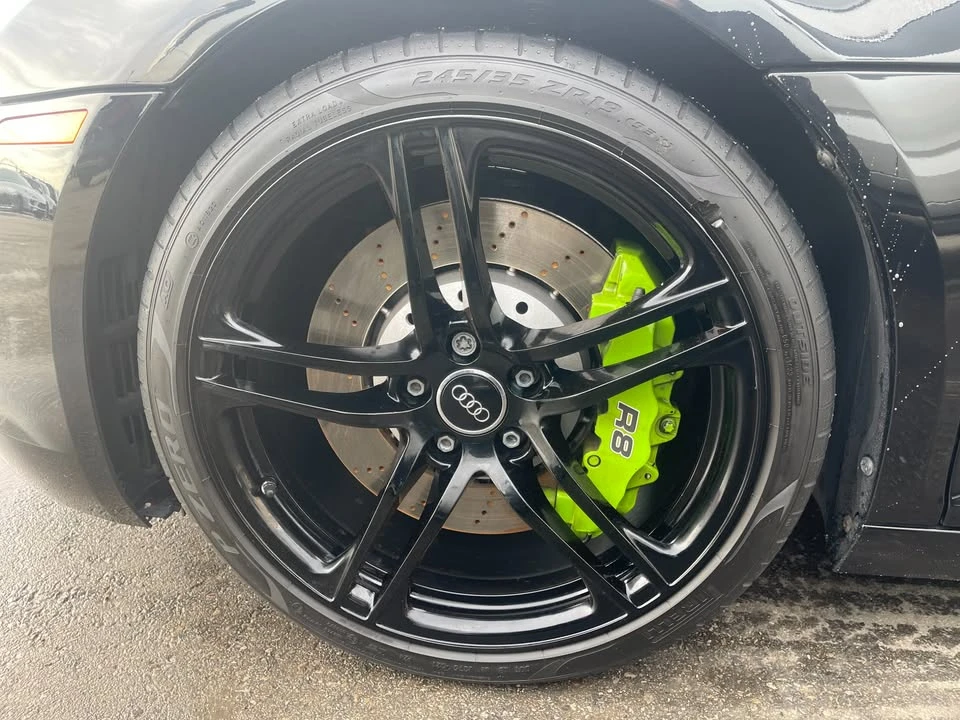 2010 Audi 42 R8 - Image 18 of 18