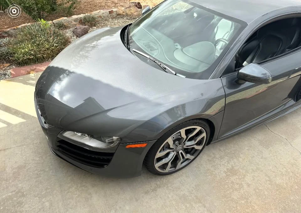 2010 Audi 42 R8 - Image 2 of 8