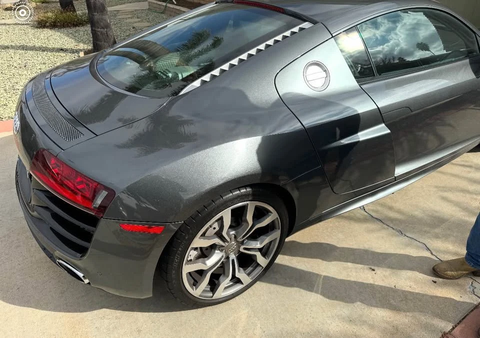 2010 Audi 42 R8 - Image 7 of 8