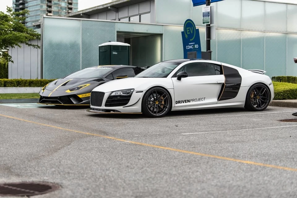 2010 Audi 42 R8 - Image 3 of 7