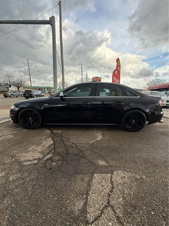 2010 Audi B8 S4 - Image 10 of 18