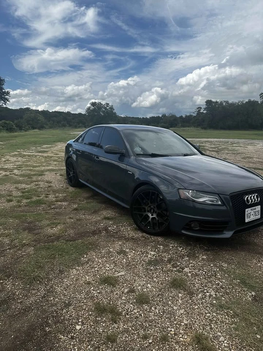 2010 Audi B8 S4 - Image 3 of 8