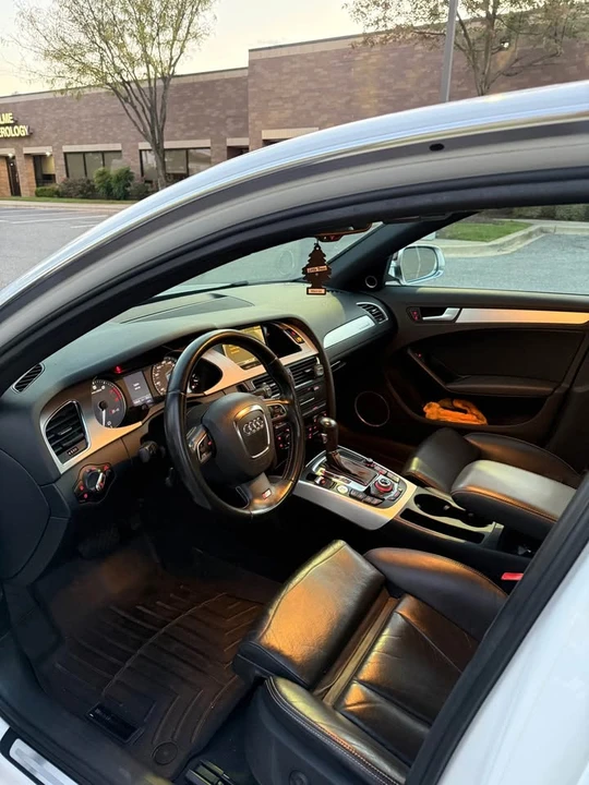2010 Audi B8 S4 - Image 9 of 11