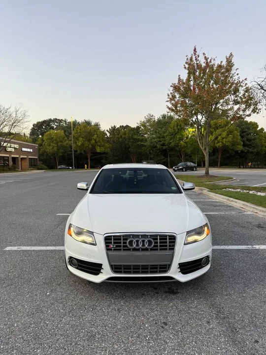 2010 Audi B8 S4 - Image 2 of 11
