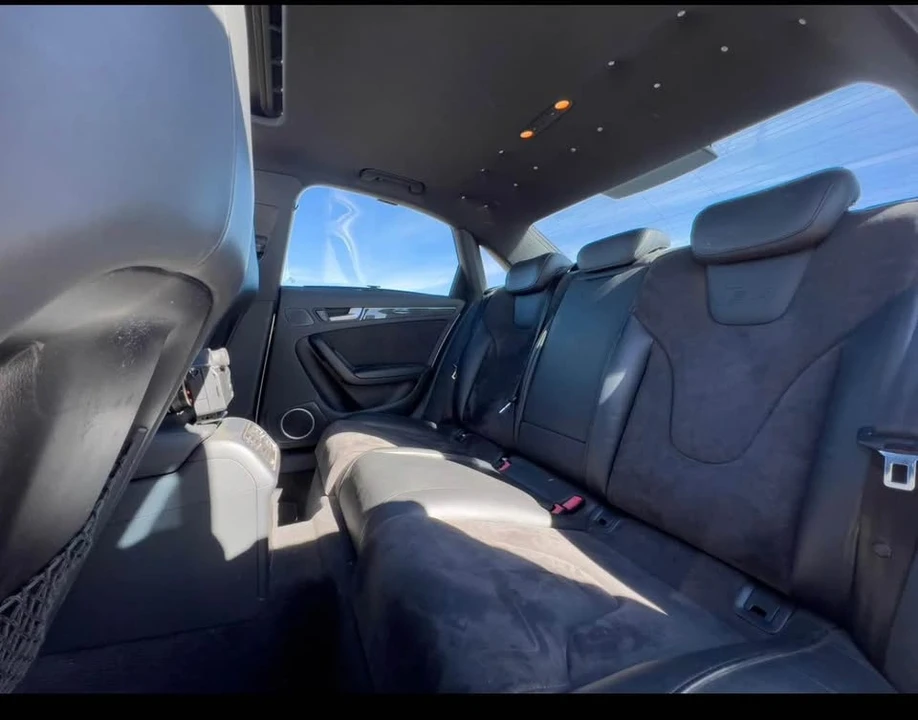2010 Audi B8 S4 - Image 10 of 15