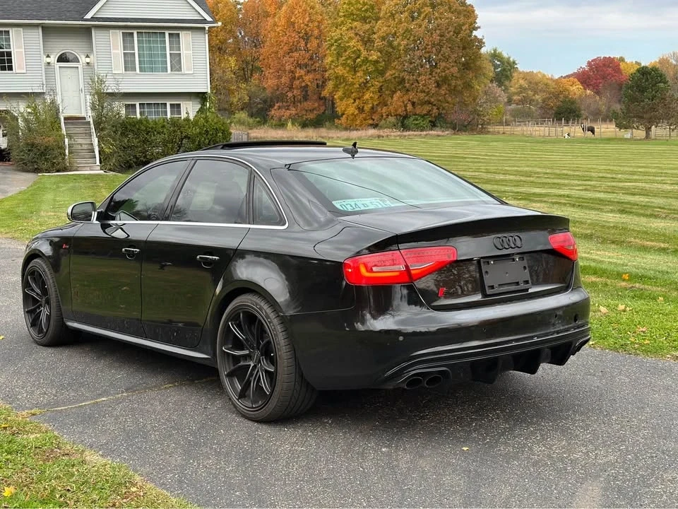 2010 Audi B8 S4 - Image 4 of 8